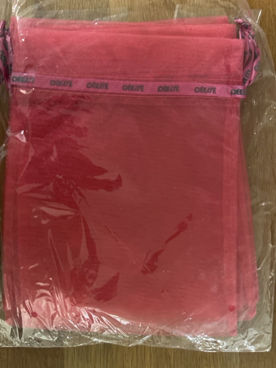 Papiere: Geschenkpapier Set. Gut über 100 Stück  – Neu (gemäss Beschreibung) aus Uznach von Apuutze 1