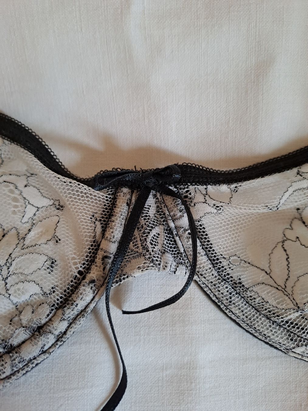 Altra biancheria intima: Vintage Mesh BH – Nuovo (secondo la descrizione) da Wädenswil venduto da FrieBro 2