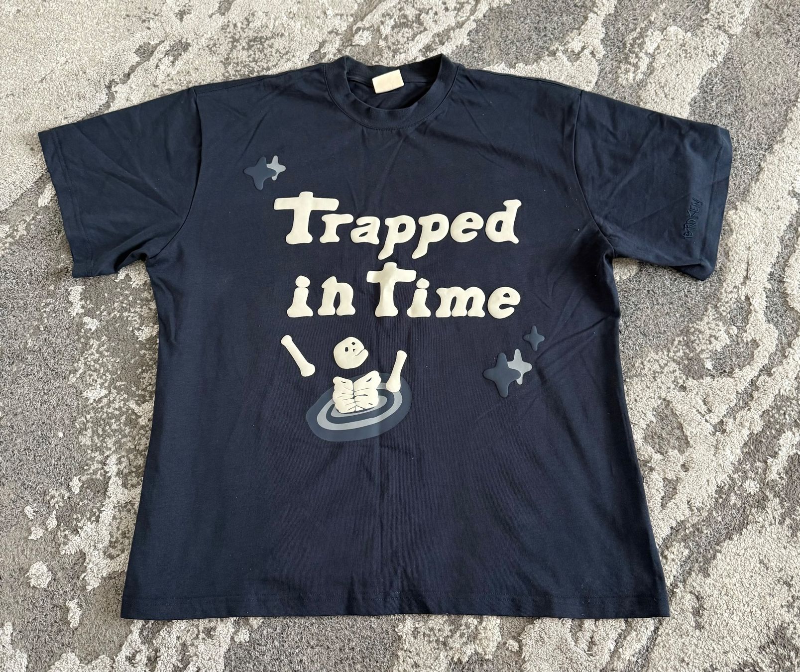 T-shirt: Broken Planet T-Shirt XL – Nuovo (secondo la descrizione) da Zürich venduto da ger_wp6z