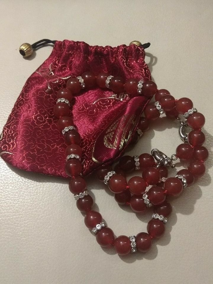 Catenine: Traumhaftes rotes Achat Perlen Set – Nuovo e nell'imballaggio originale da Münchenbuchsee venduto da Daniel0133