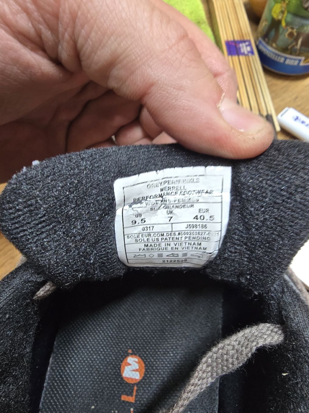Merrell Scarpe da uomo: Merrell Trekkingschuhe, Grösse 40.5, Grau – Usato da Rorschach venduto da TimelessTrading 2