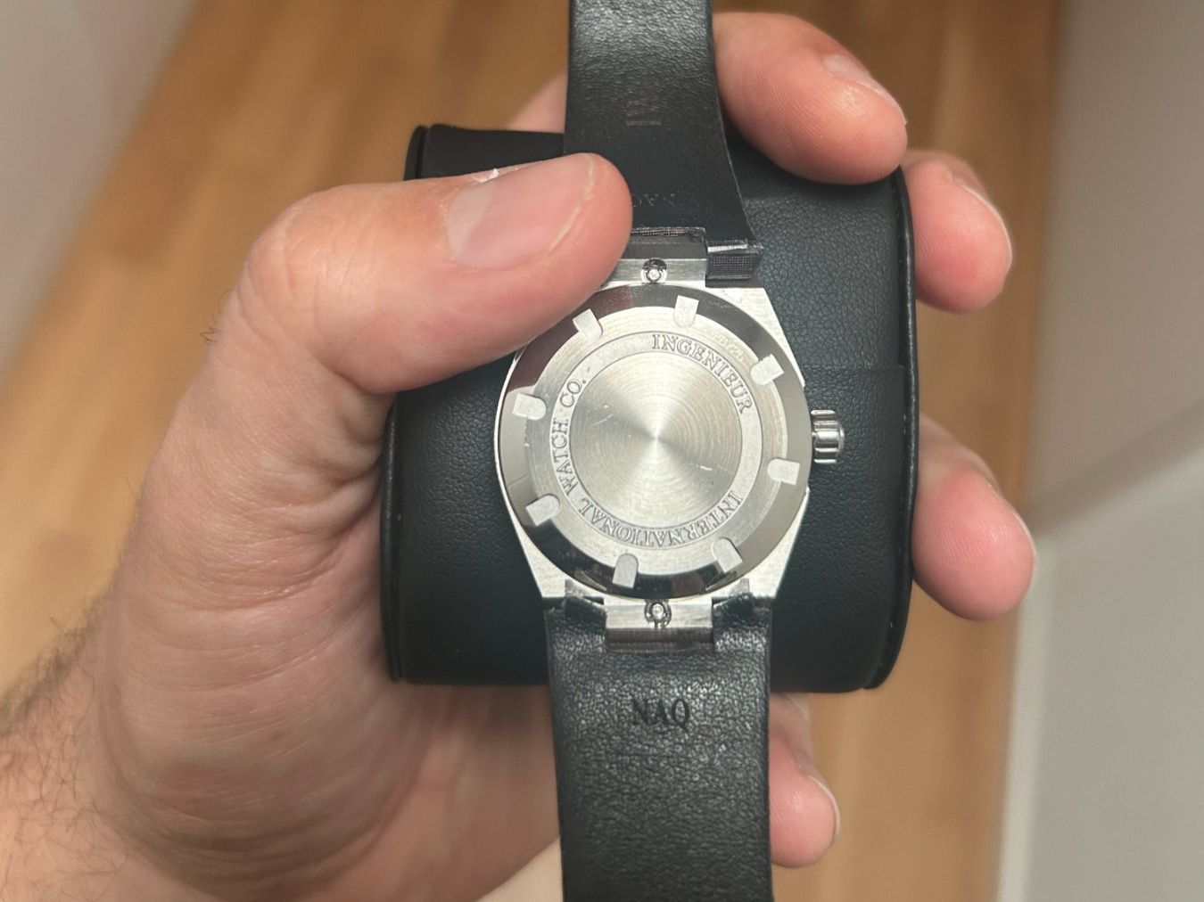 IWC Montres: IWC Ingeneur Automatic  (IW451504) – D'occasion à Luzern par dasima-shop 1