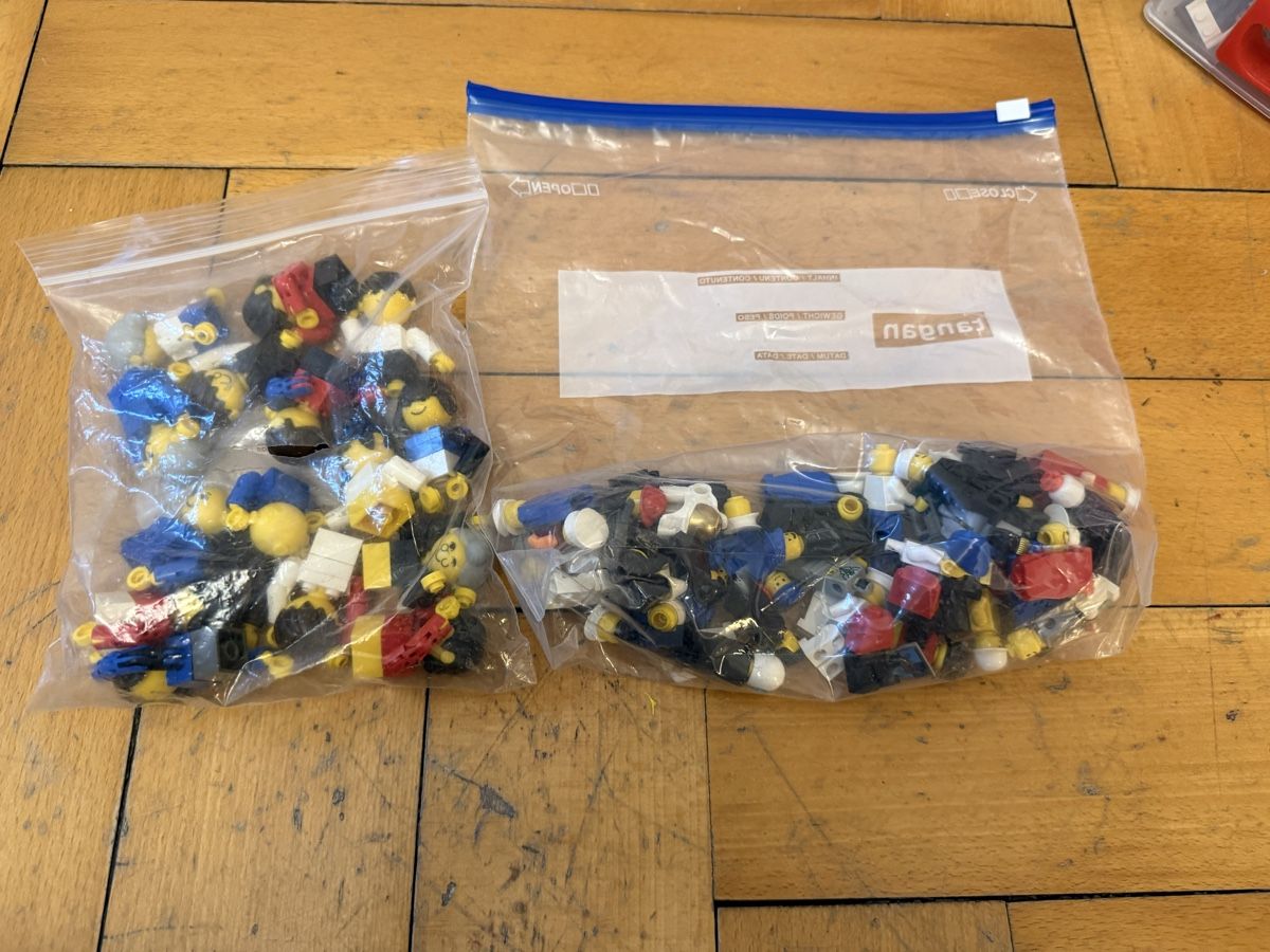 Lego Giocattoli: 12,7 kg Lego – Usato da Zürich venduto da zuerich16 6