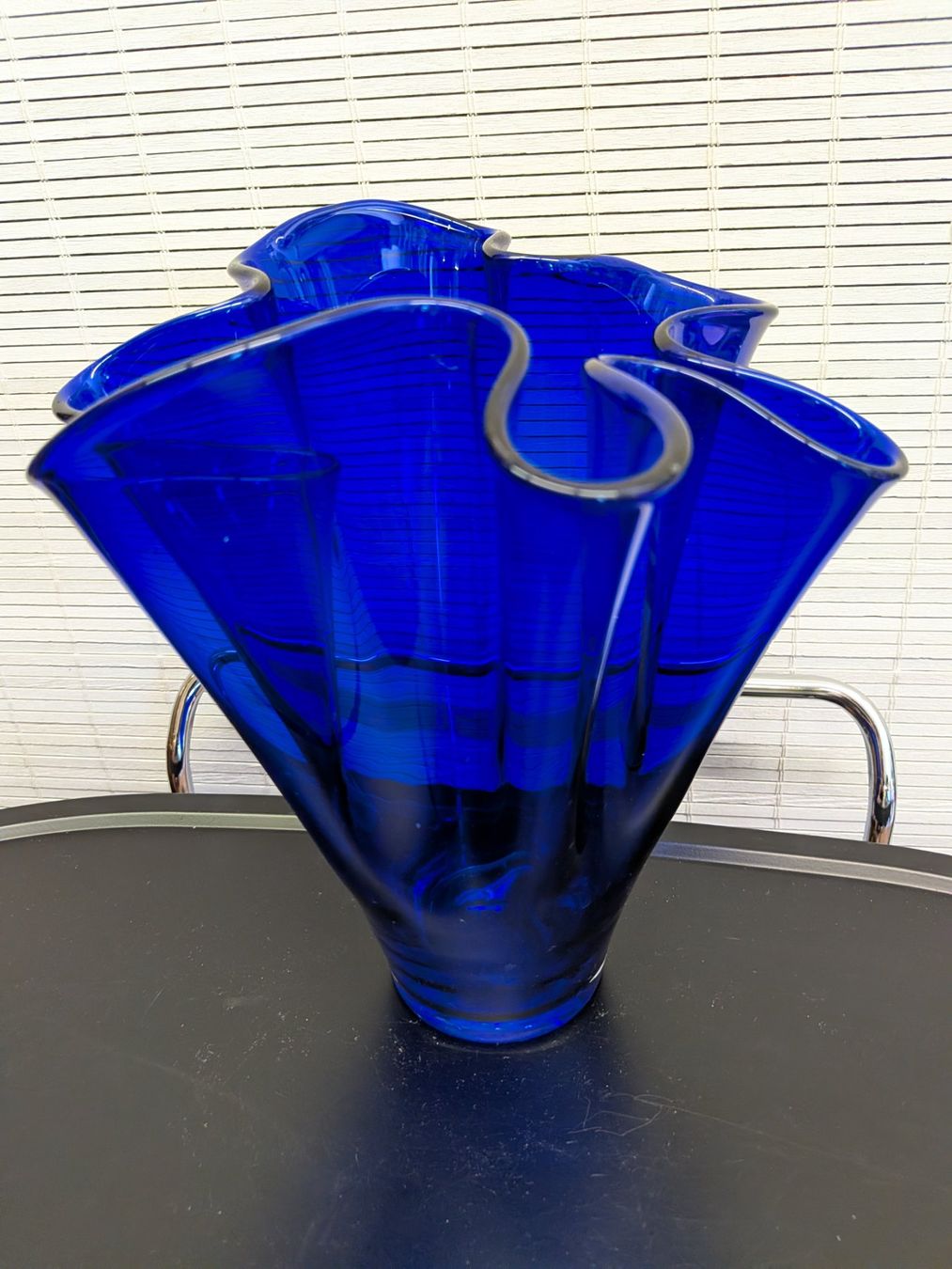 Vasen & Gefässe: Grosse blaue Fazzoletto Vase Glasvase – Gebraucht aus Emmen von magelan 2