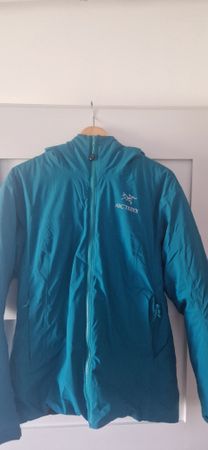 Arc'teryx Winterjacke Damen Grün Grösse L gebraucht