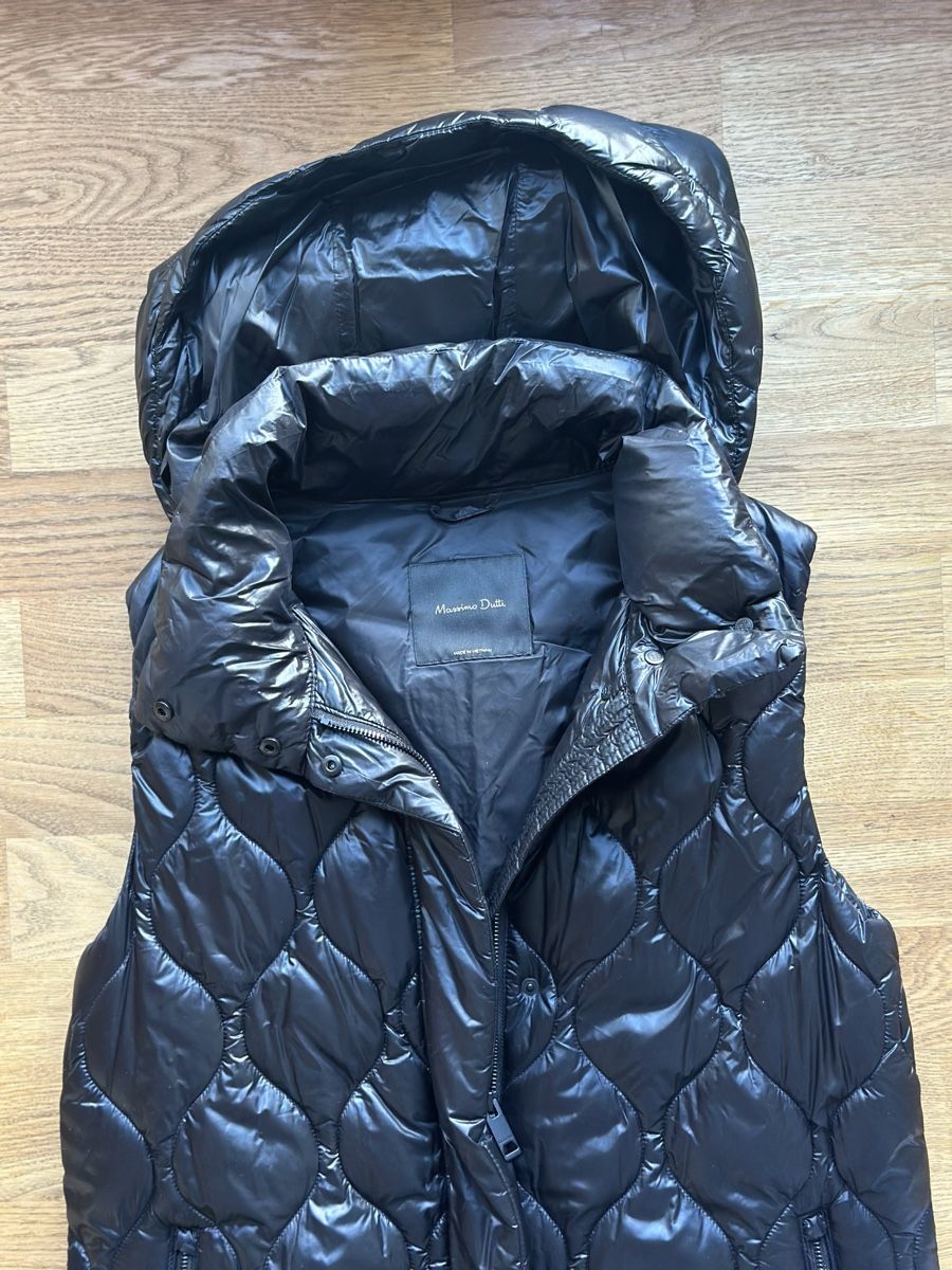Massimo Dutti Gilet & Giacche senza maniche: Massimo Dutti Daunenweste, Schwarz, Gr. S – Nuovo (secondo la descrizione) da Basel venduto da FatmaCan52 1