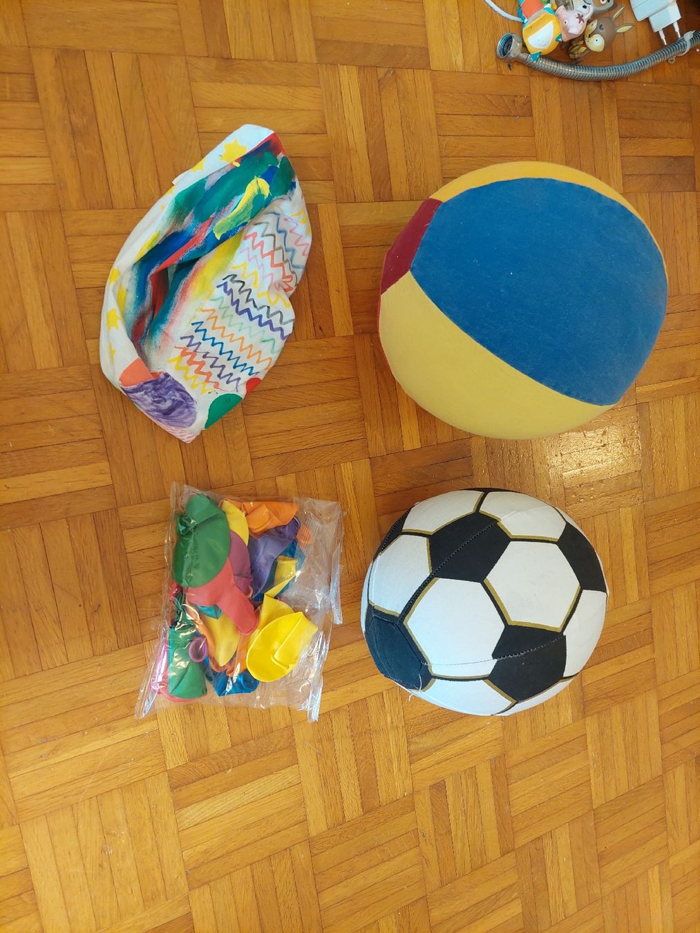 Ballons: 3x  Ballonhüllen mit Ballons – D'occasion à Oberrieden par Naklesu71