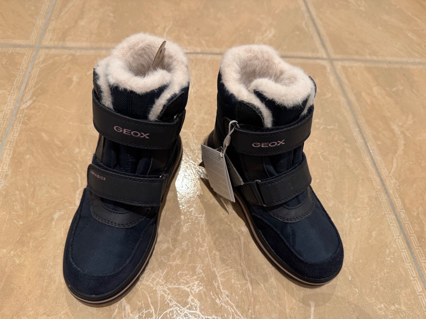 Geox Scarpe per ragazze: Geox neue warme Winterschuhe, 31 – Nuovo e nell'imballaggio originale da Klingnau venduto da Markus14
