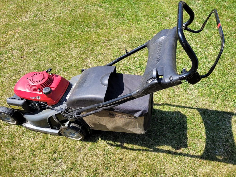 Rasenmäher HONDA ab Platz läuft / läuft nicht !! Kaufen auf Ricardo