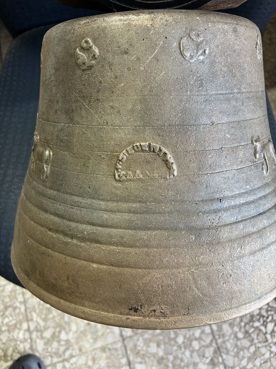 Campanacci mucche: Cloche  12 livres A.V.Siebenthal – Usato da Vionnaz venduto da didlud 1