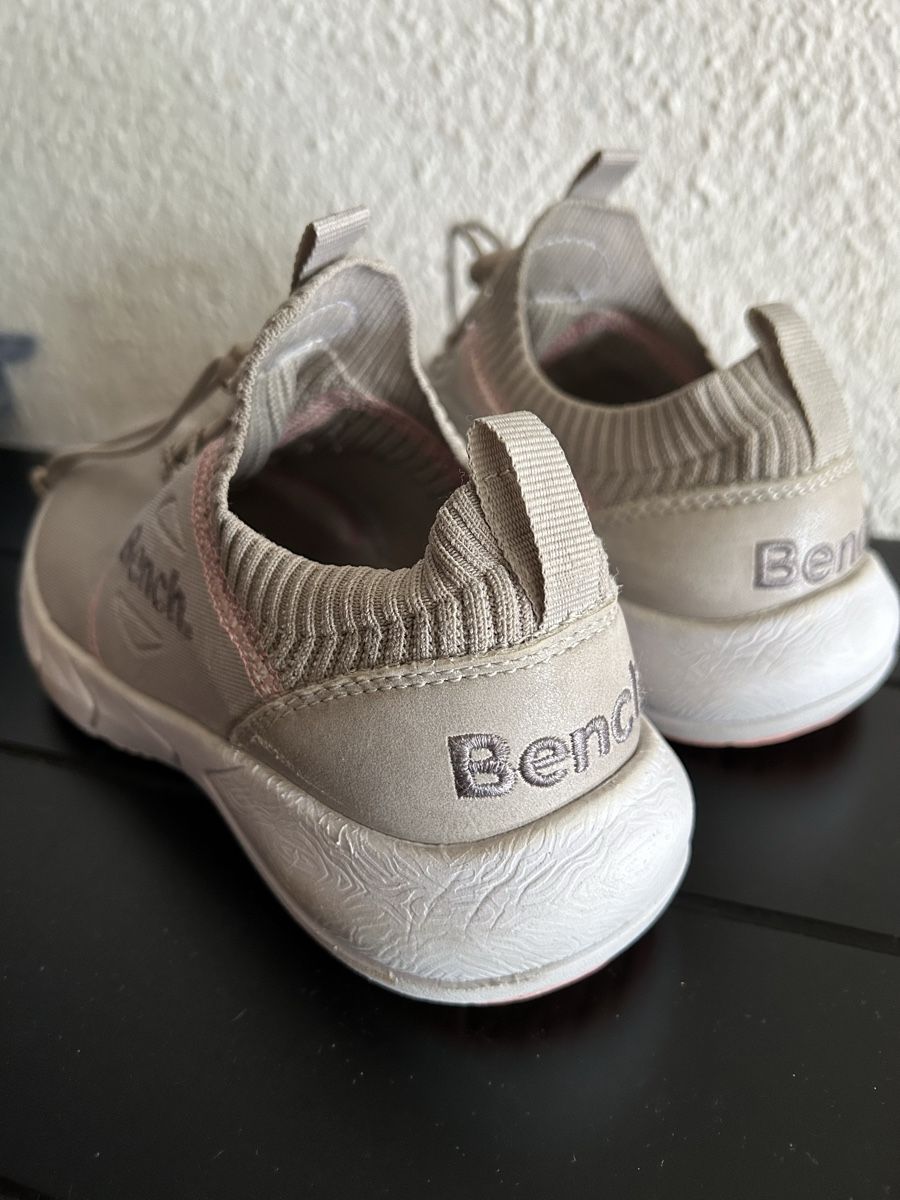 Bench Chaussures filles: Baskets Bench / taille 32 – D'occasion à Meyrin par Bronx86 2