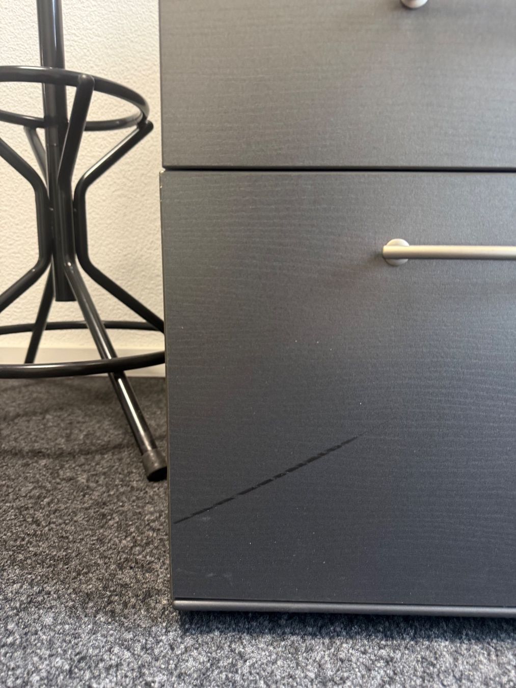 Schränke: Schrank – Gebraucht aus Zürich von off_7ktg 2