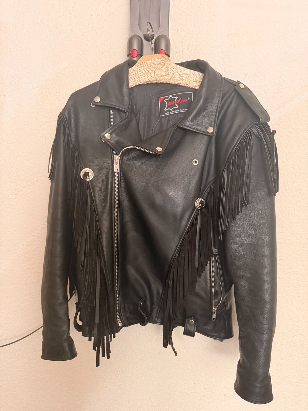 Mcm Giacche: Lederjacke mit Fransen Herren Grösse 2XL – Usato da Zollikofen venduto da dondanieu