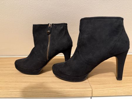 Schwarze s.Oliver Stiefeletten Gr. 39