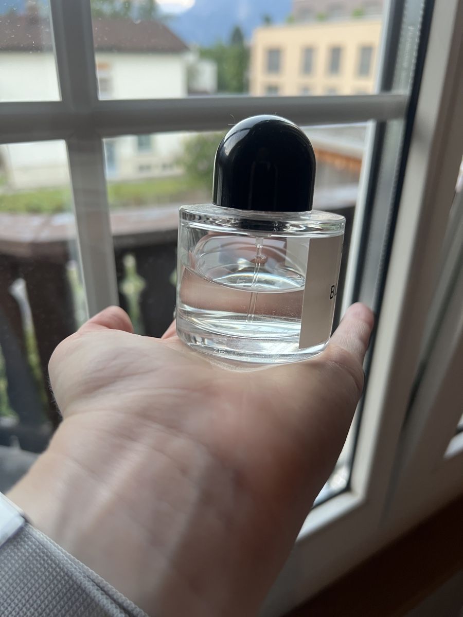 Byredo Parfum & Eau de Toilette: Byredo Blanche – Gebraucht aus Näfels von nat_y6ms 2