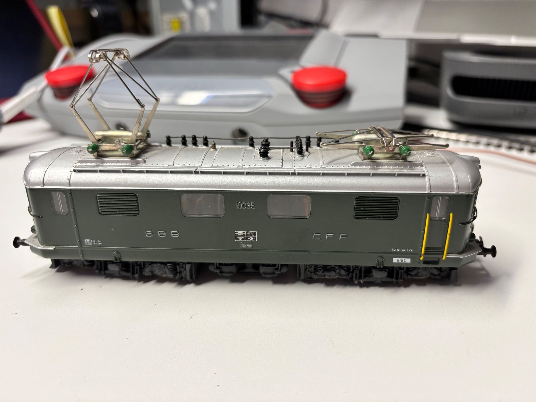 Hag Modellini di ferrovie: HAG Re 4/4 I grün – Usato da Rothenburg venduto da Vanzonk
