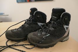 Wanderschuhe Lowa Sassa GTX Gr. 36.5