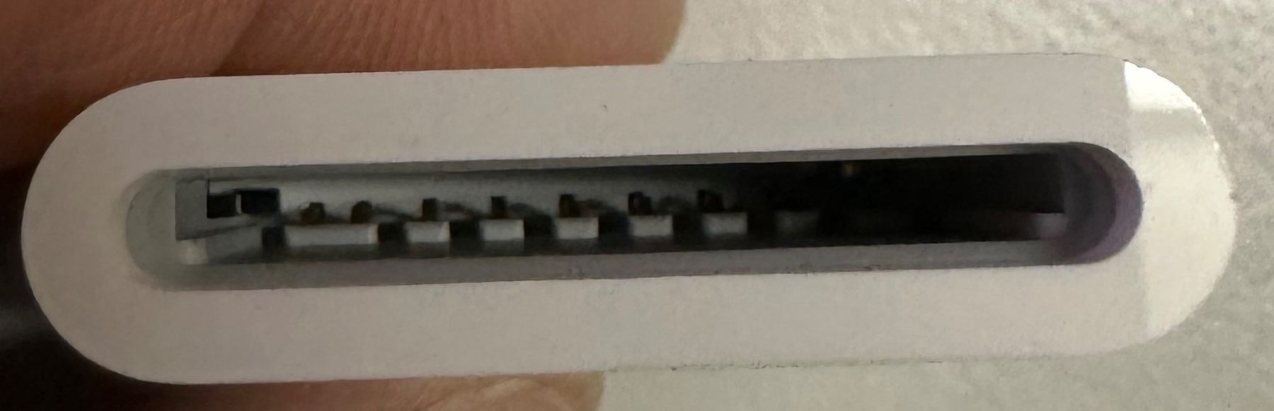 Apple Lettori di schede: Apple Model A1362 - Legacy SD card adapter – Nuovo (secondo la descrizione) da fribourg venduto da gatoa 2