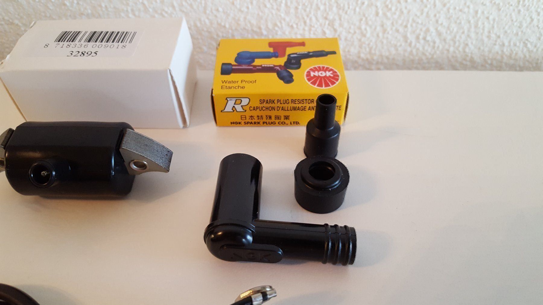Parti ricambio per ciclomotori: Puch E50 Zündung Revisions-Set NGK LB05F universal – Nuovo e nell'imballaggio originale da Gossau SG venduto da Puch-tech 1