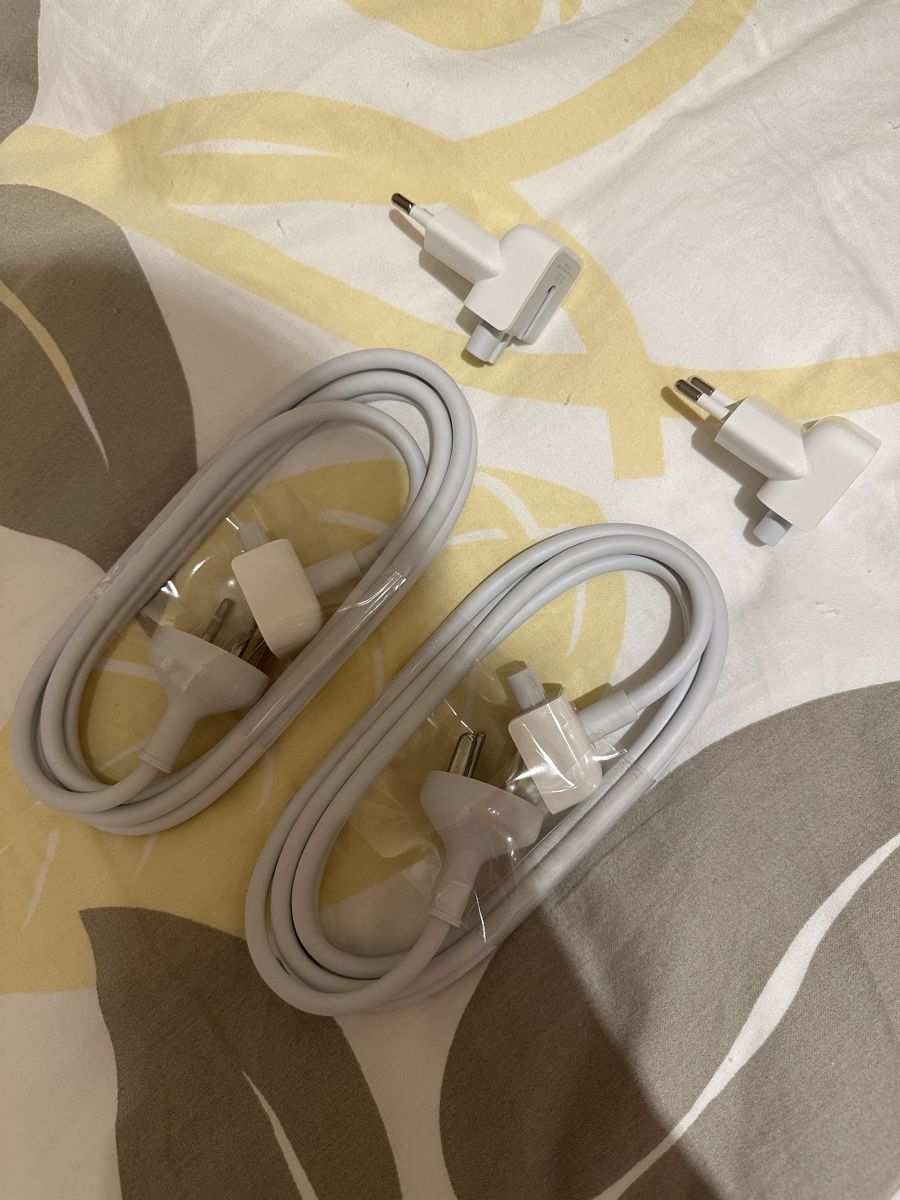 Apple Cavi: Accessori cavo prolunga Apple MagSafe 2 – Nuovo e nell'imballaggio originale da Gordola venduto da EleSecondHand-TCG 2