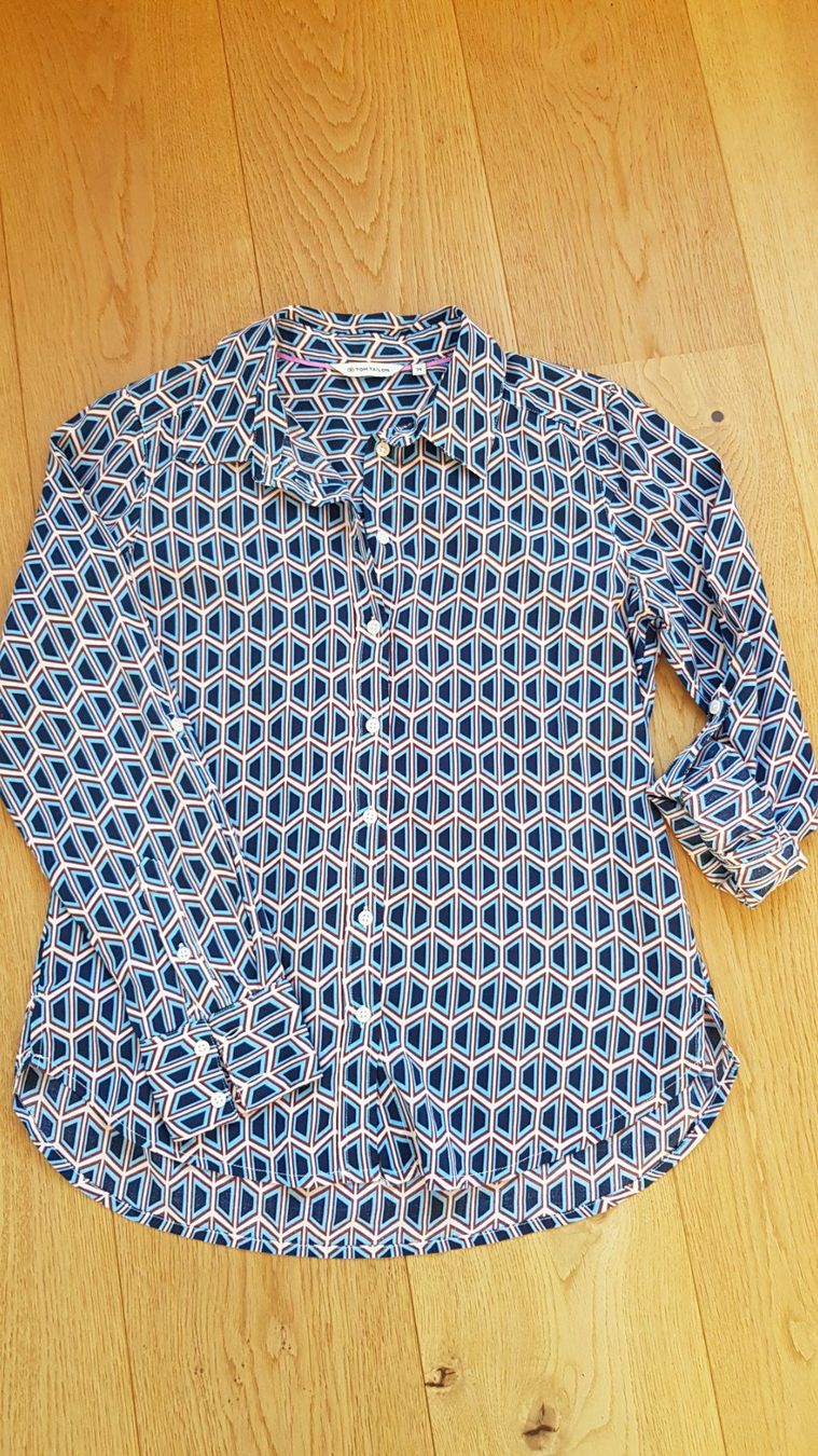 Tom Tailor Chemisiers: Gemusterte Bluse Gr. 34 von Tom Taylor – D'occasion à Spiegel b. Bern par brand06