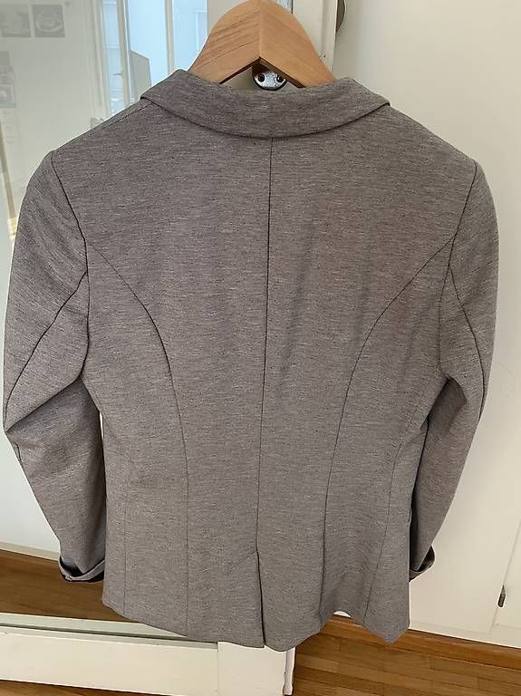 Giacche: Diverse Blazer – Usato da Basel venduto da Sydney02 1