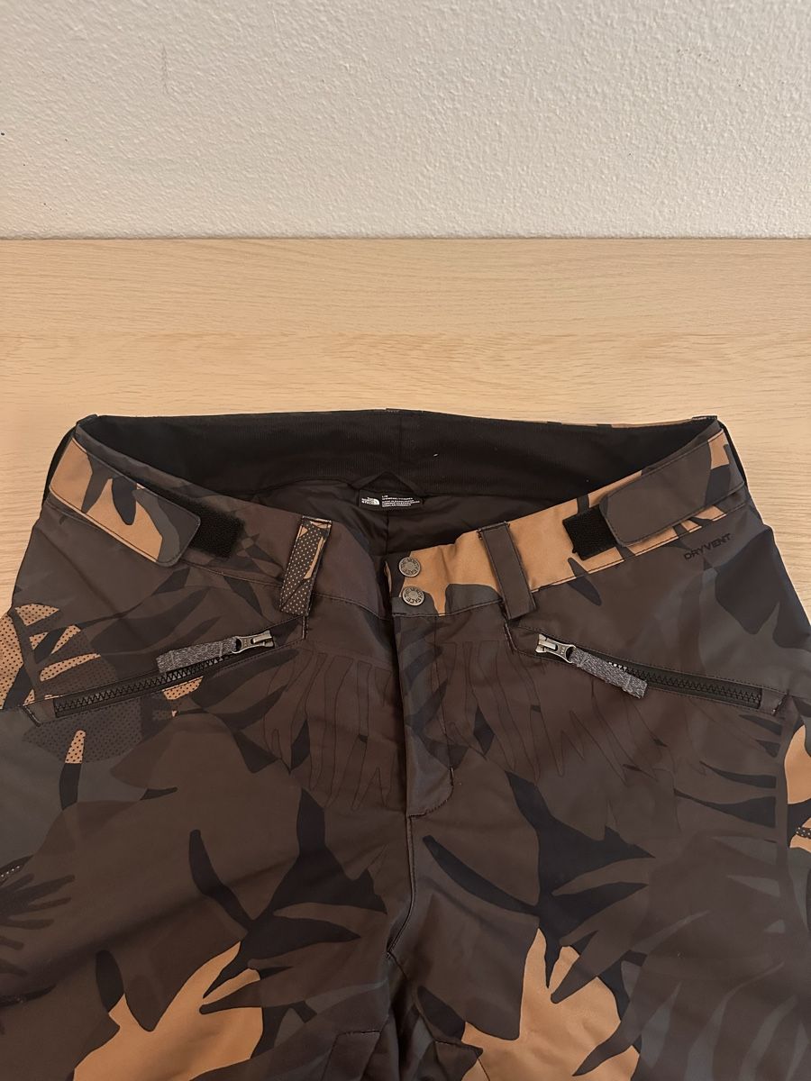 North Face Hosen: Pantalon de Ski The North Face Taille L – Gebraucht aus Neuchâtel von mar_gx8w 1