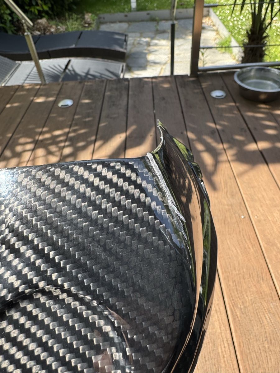 Yamaha Tutti i ricambio per moto: Yamaha r1 Tank abdeckung  – Usato da Münchenstein venduto da ajestkarim 3