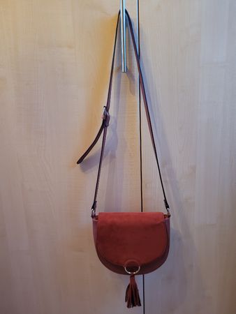 elegante Tasche in rot