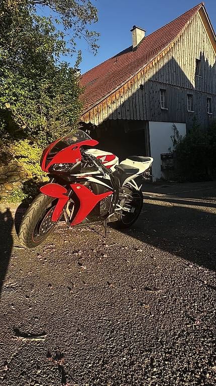 Strada: Honda CBR 600rr PC 40 – Usato da Freudwil venduto da mor_g7l2