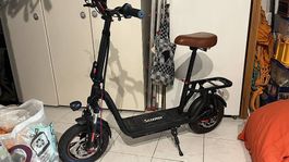 e Trotti mit Sitz 