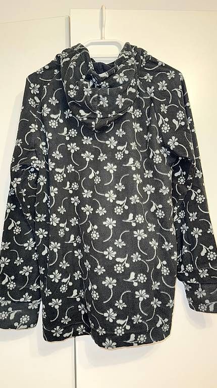 Pullover & Sweatshirts: Hoodie Fleece – Gebraucht aus Möhlin von Fusel7 1