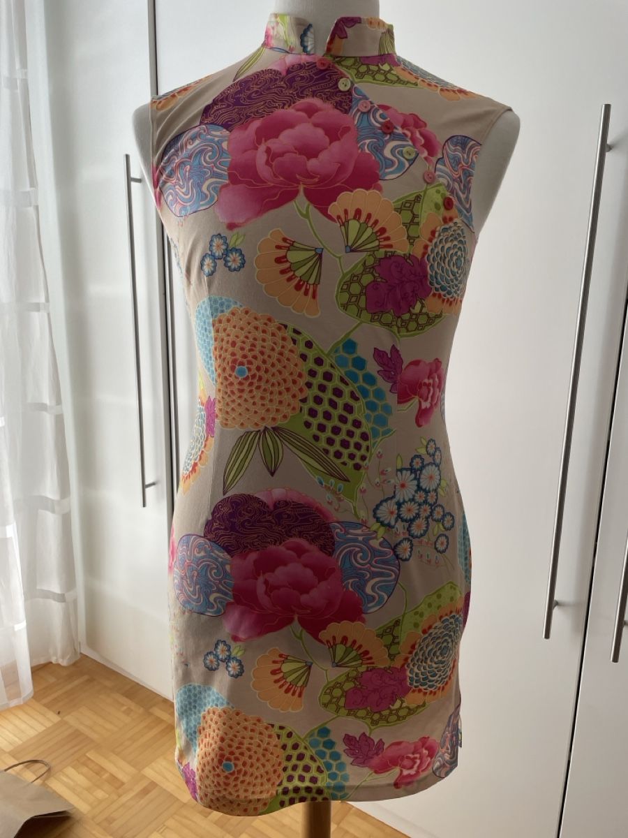Robes: Robe été style chinois  – D'occasion à Montagny-la-Ville par Sissi-Sissi
