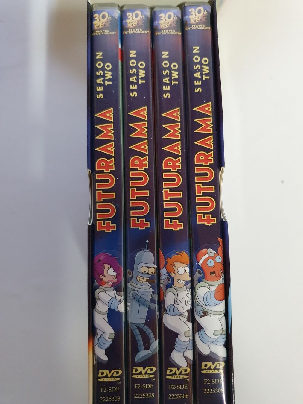 Alle DVDs: FUTURAMA Season Two DVD – Gebraucht aus Oberdorf BL von BaldenEagle 1