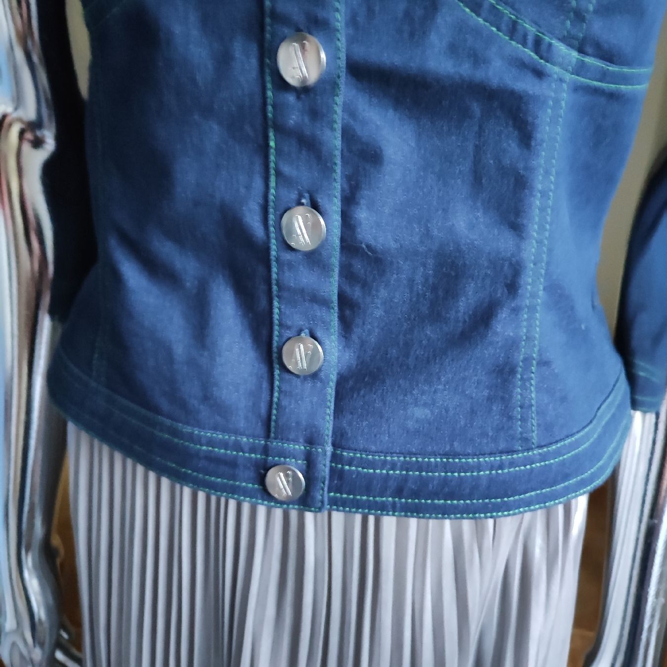 Top: Jeans Oberteil gr 40 – Usato da Langnau am Albis venduto da Judithsebi 6