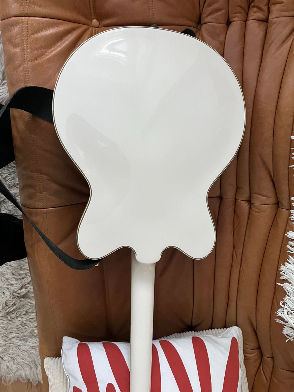 Strumenti musicali: Gretsch G5422TG + gretsch flycase in perfect condition – Usato da Lausanne venduto da Ami_shop 4