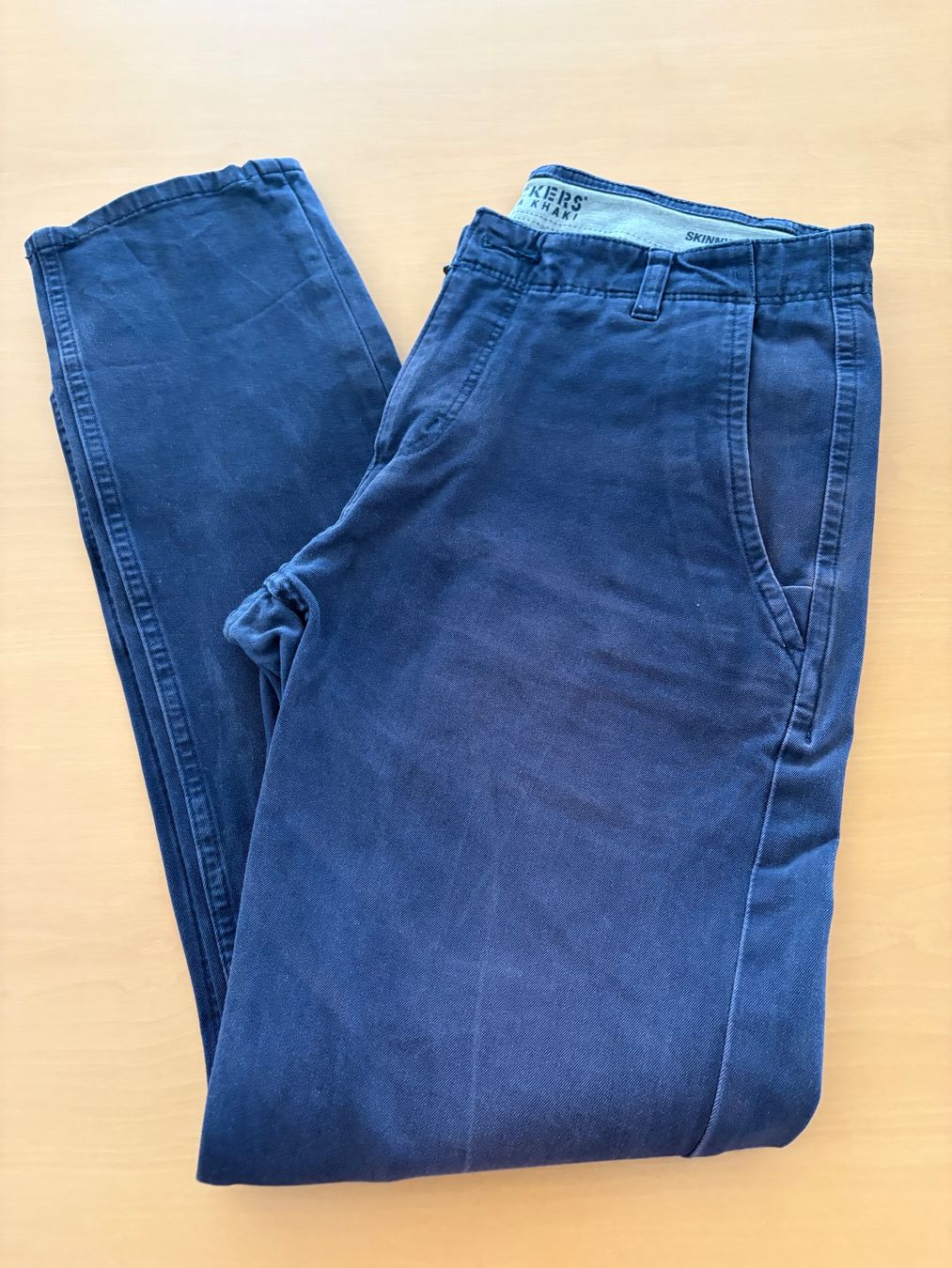 Pantaloni: Dockers chino W32/L32 – Usato da Biel-Bienne venduto da Pat194