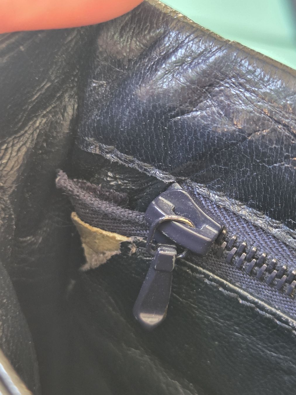 Bally Taschen für Damen: Vintage Bally Leder Tasche – Gebraucht aus Bern von -Aniko- 9