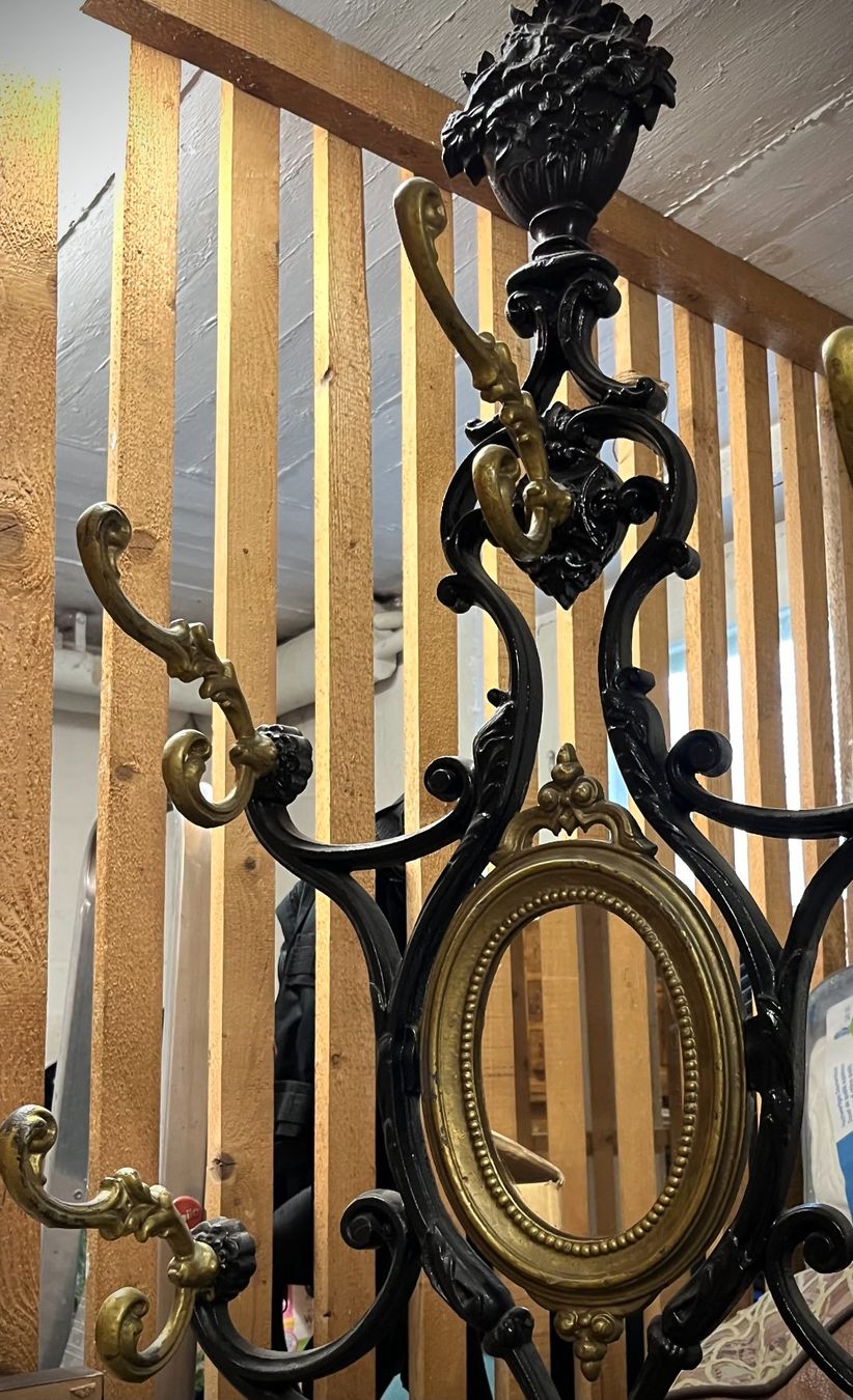 Garderobe: Antiker Jugendstil - Garderobenständer – Gebraucht aus Muri b. Bern von graces01 1