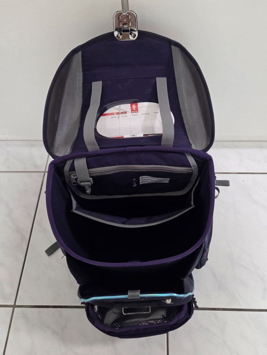 Step by Step Borse & Zaini: Step by Step Schulthek / Schulrucksack / Schulranzen – Usato da Thun venduto da el_gnom 5