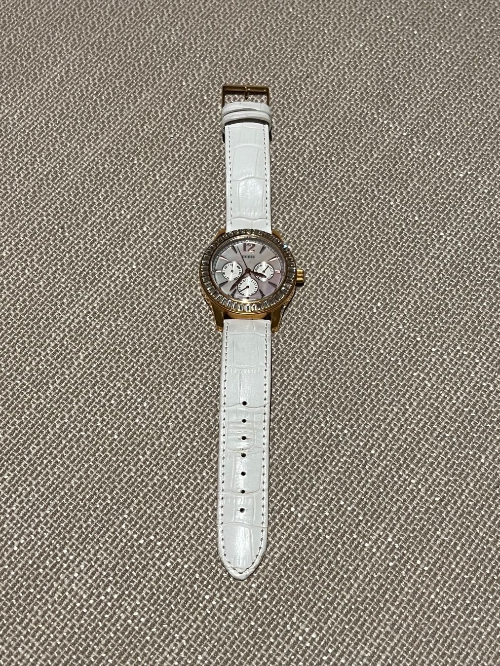 Guess Orologi: Guess Uhr Damen – Usato da Beinwil am See venduto da ellen91 4