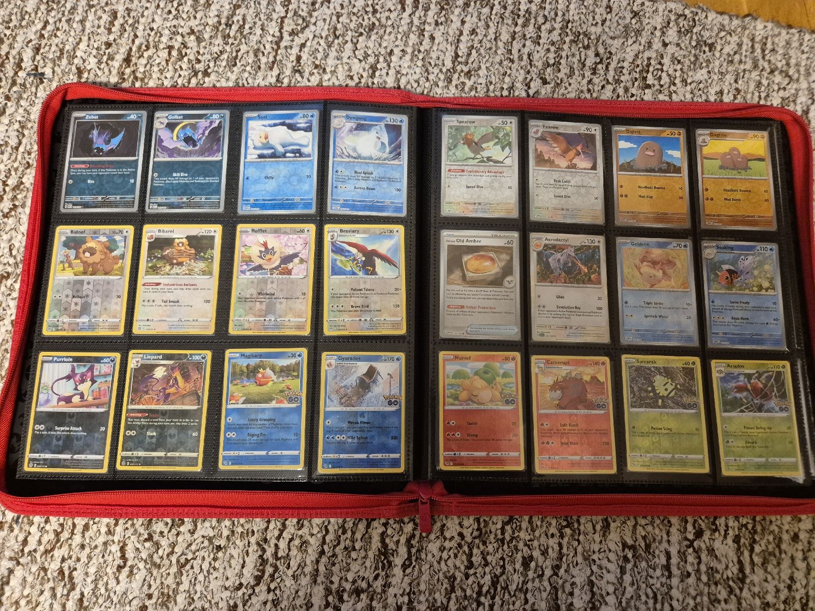 Pokémon Carte collezionabili: Binder mit ca. 420 Pokémon-Karten – Usato da Baar venduto da ElLundbergo 4