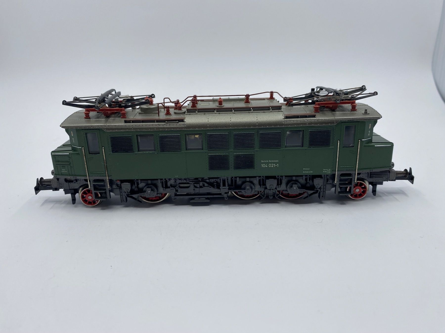 Märklin Modelleisenbahnen: Märklin DR 3/5 104 021-1 H0 – Gebraucht aus Forch von Hanimann-Robinson