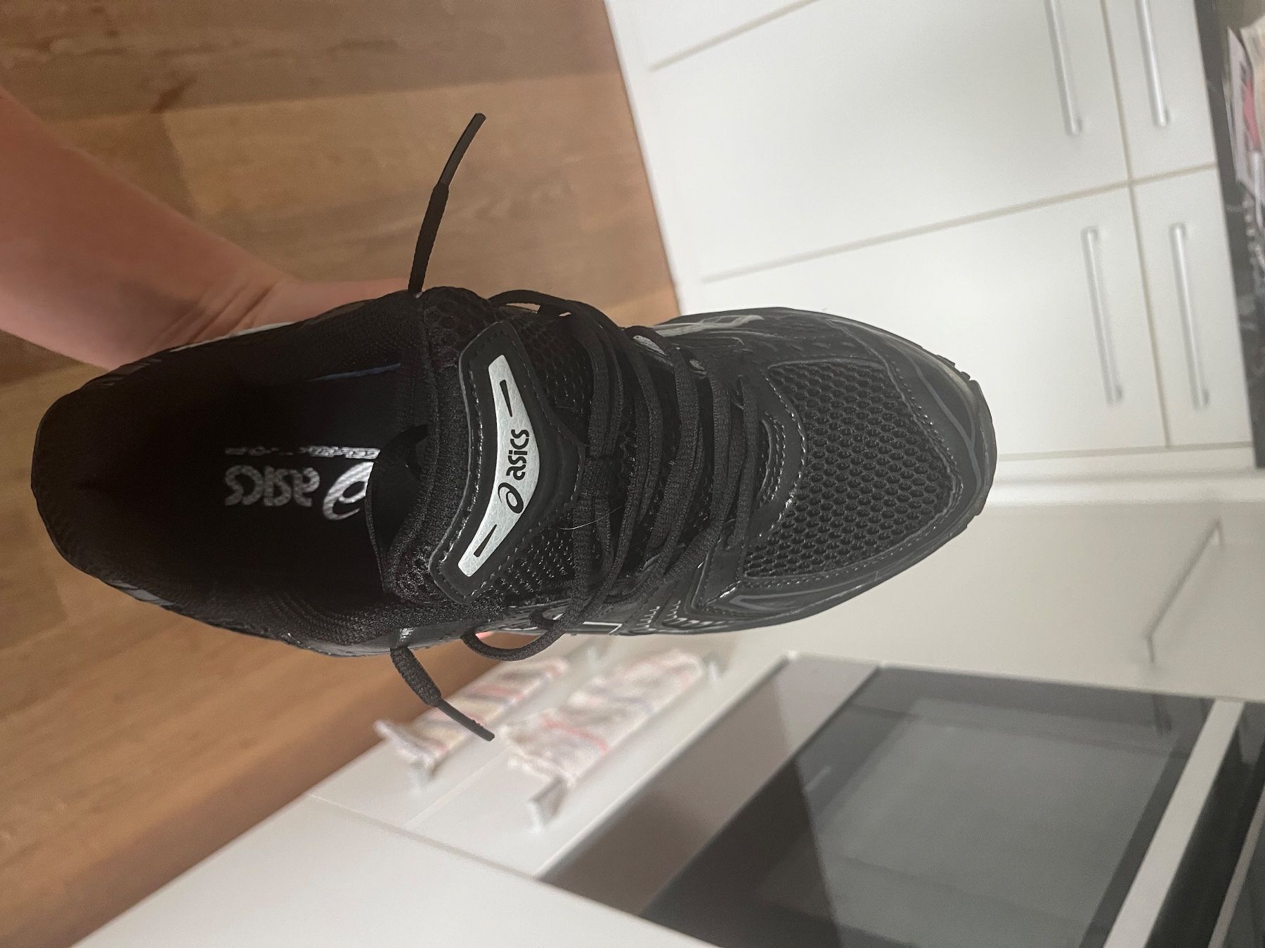 Asics Scarpe da uomo: Asics gel kayano gr 44 – Usato da Muntelier venduto da estavayer01 7