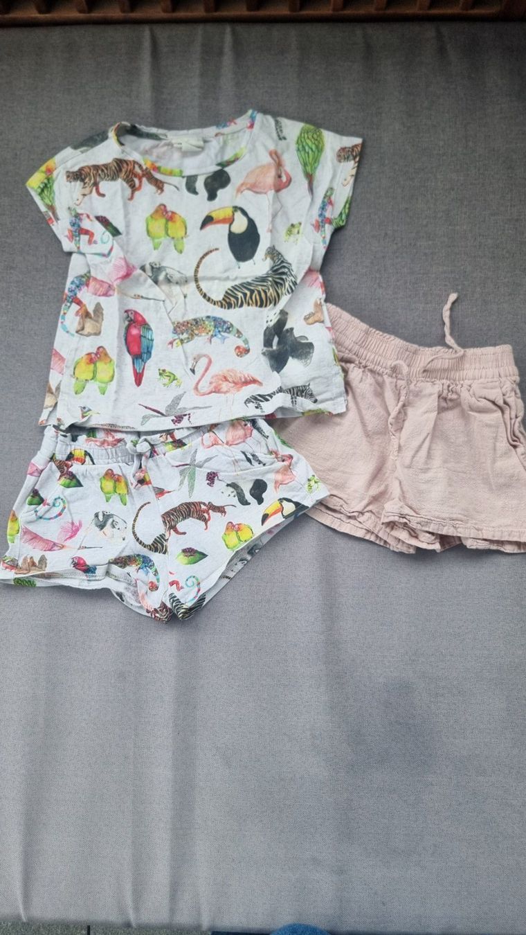 H&M Lotti & Set di vestiti: H&M Sommerset, 104 – Usato da Buttikon SZ venduto da Limo180