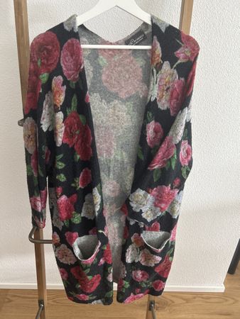 Princess goes Hollywood Strickjacke