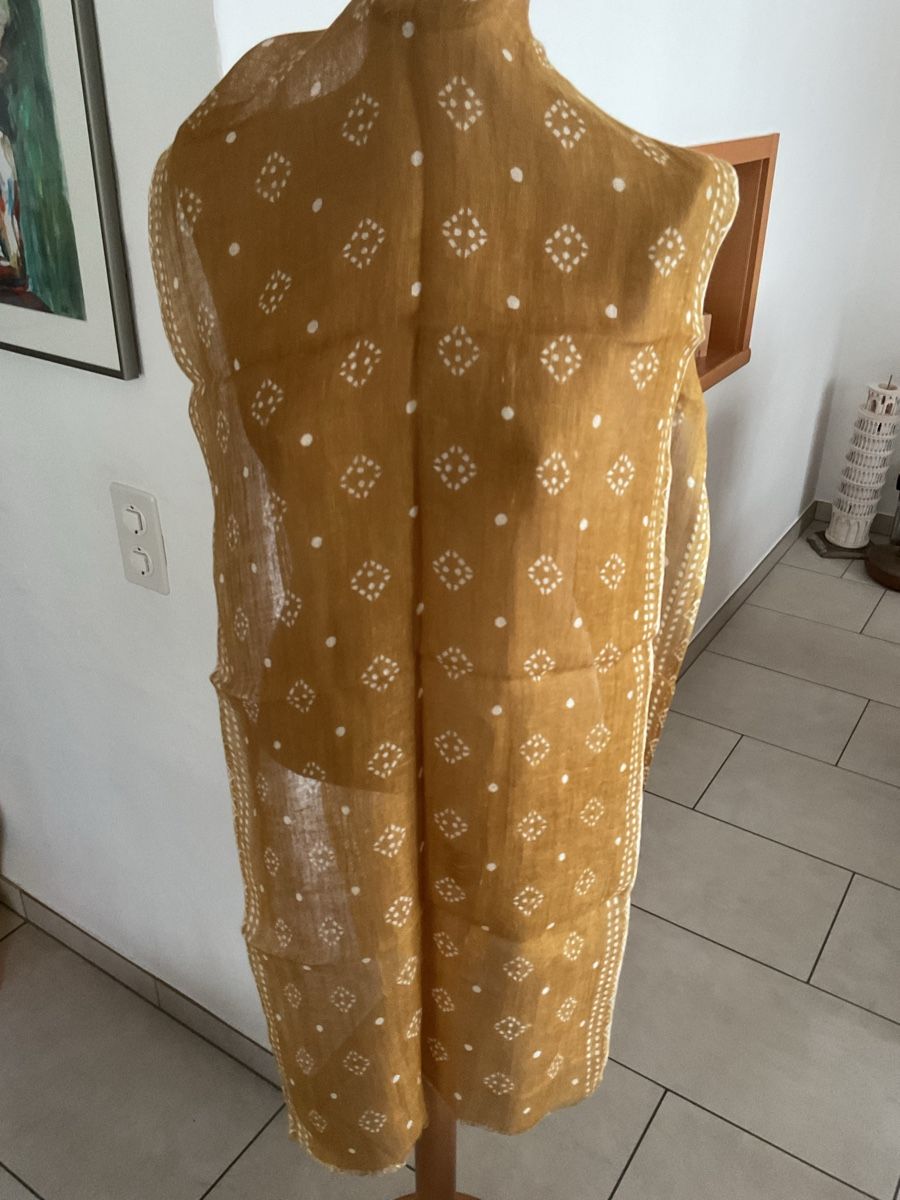 Foulard & Sciarpe: Linen Schal Fata Morgana – Nuovo (secondo la descrizione) da Wil ZH venduto da RiccardaWegmann 1
