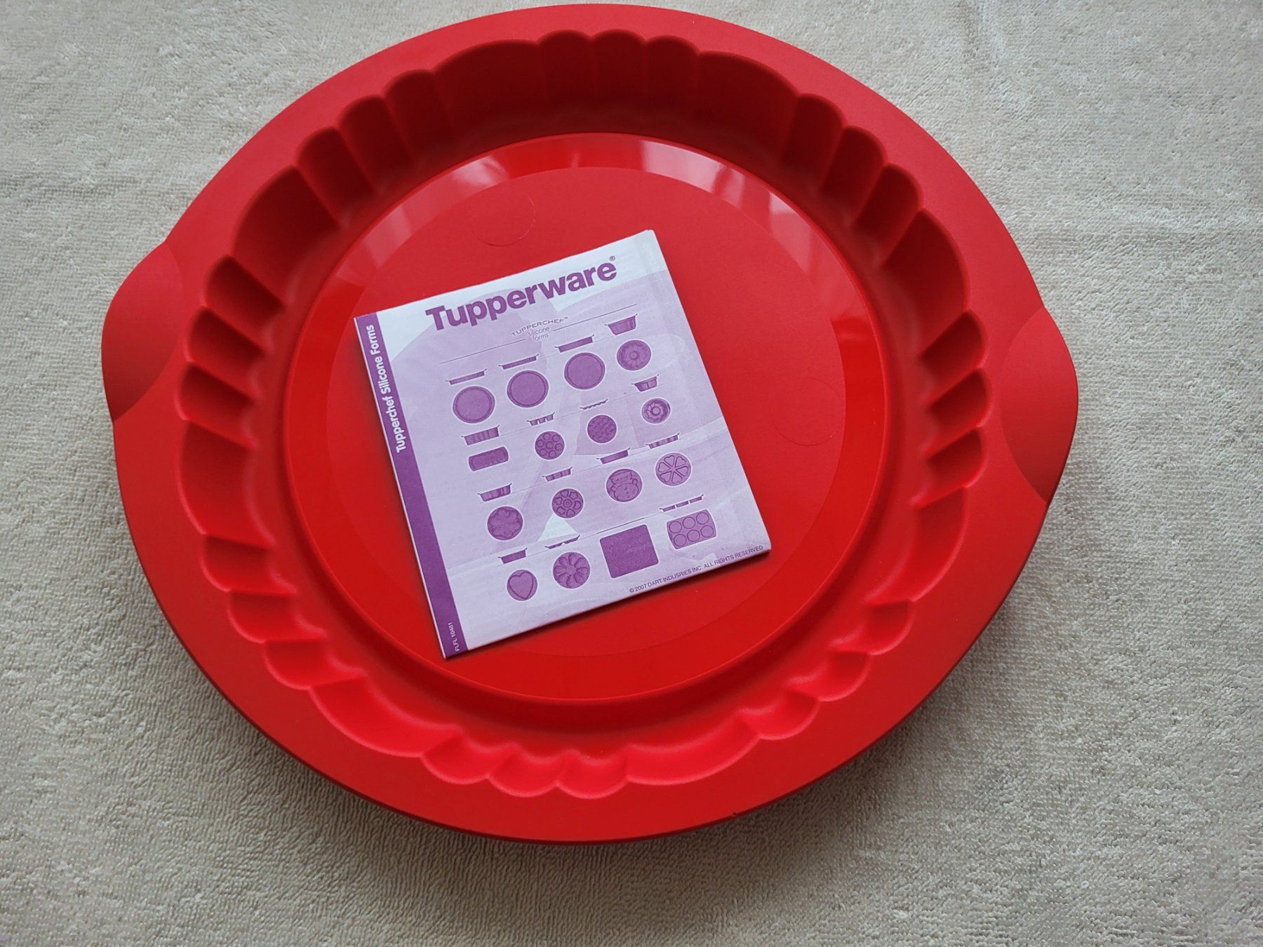 Tupperware Moules à gâteaux: Silikon Kuchenform Original-Tupper – Neuf avec emballage d'origine à Muolen par Fuentes25
