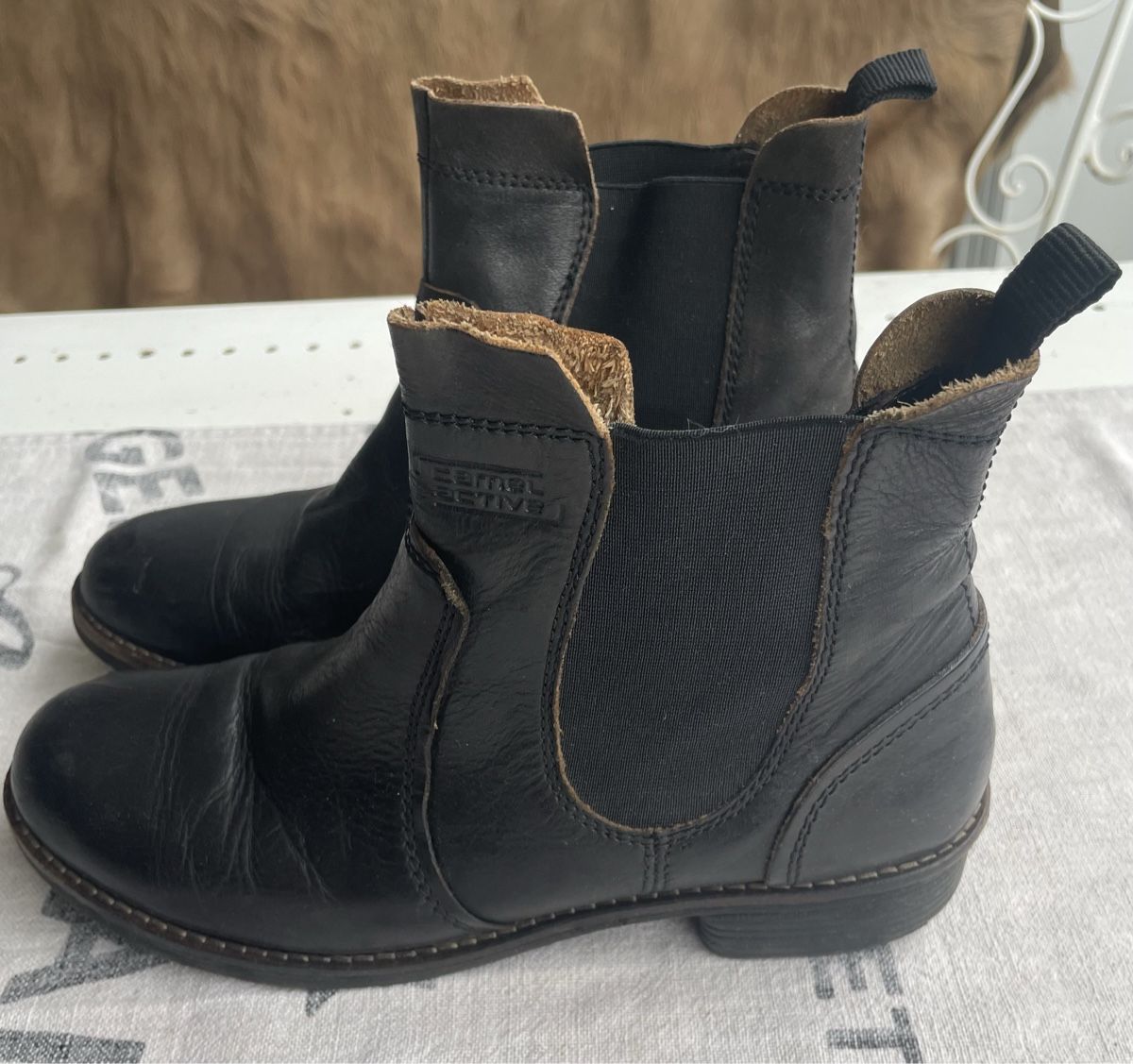 Camel Damenschuhe: Camel Active Lederstiefeletten Gr.37.5 – Gebraucht aus Schaffhausen von marakesch41