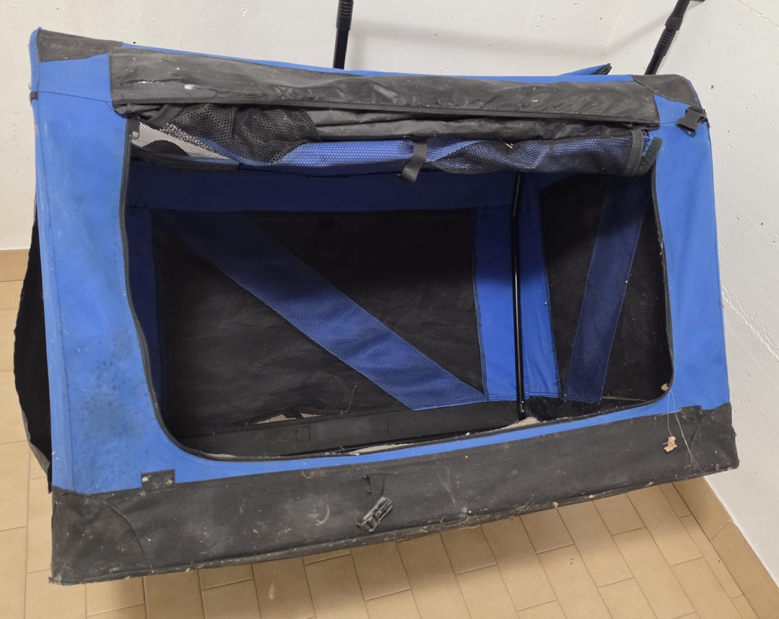 Gabbie, trasporto & Sicurezza: caisse de transport pour Chien. – Usato da Bevaix venduto da Nounoursch 3
